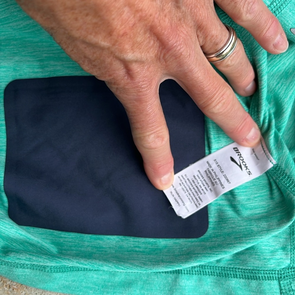 Brooks- Run Happy- Pullover Hoodie Heather Green- Small - Picture 8 of 8